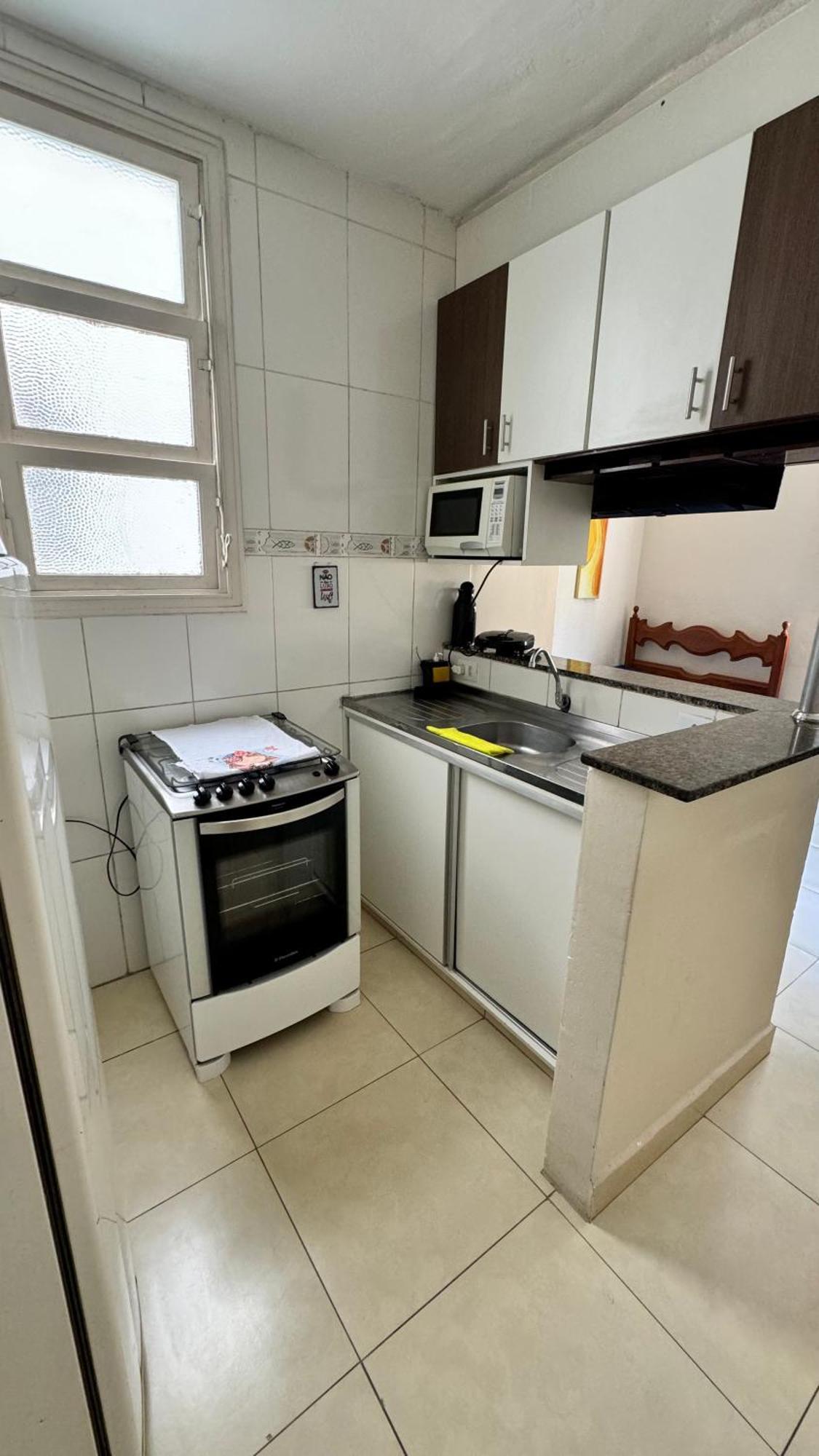 Pitangueiras Guarujá Apto com garagem Exterior foto